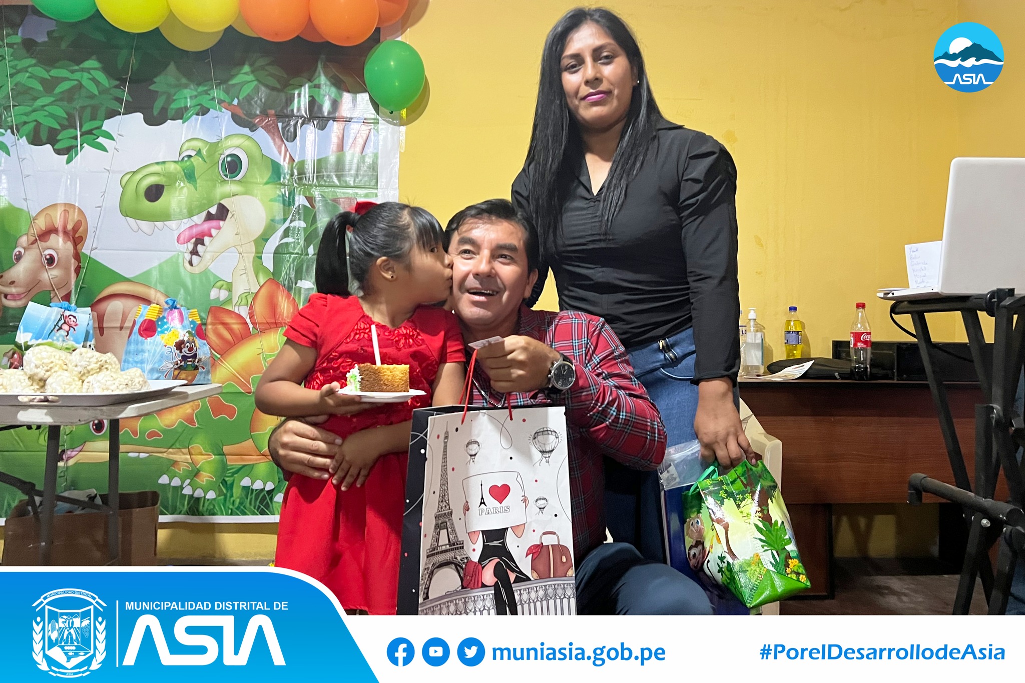 agasajó a niños con síndrome de down