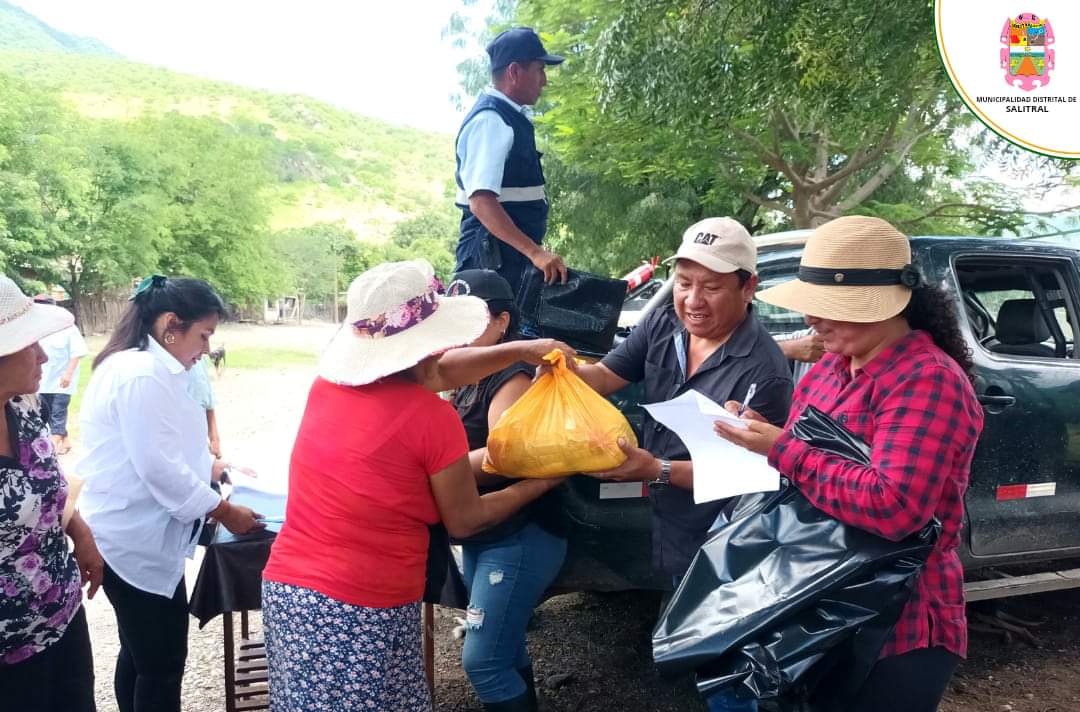 Entrega de Kits de ayuda humanitaria