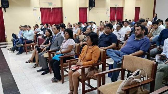 I Encuentro Regional de Facilitación de Comercio Exterior capacitó a 150 piuranos exportadores