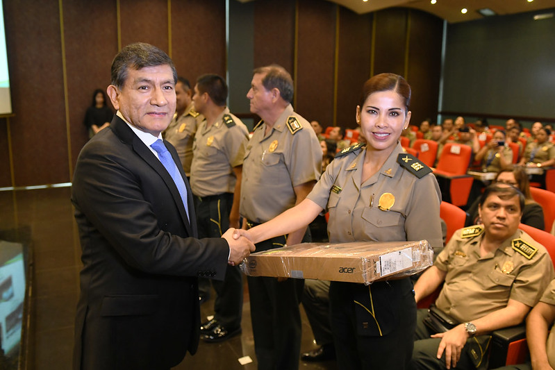 El ministro del Interior, Carlos Morán, presidió hoy la ceremonia de premiación del III Concurso Nacional “Mi Comisaría, Mi Orgullo 2019”.