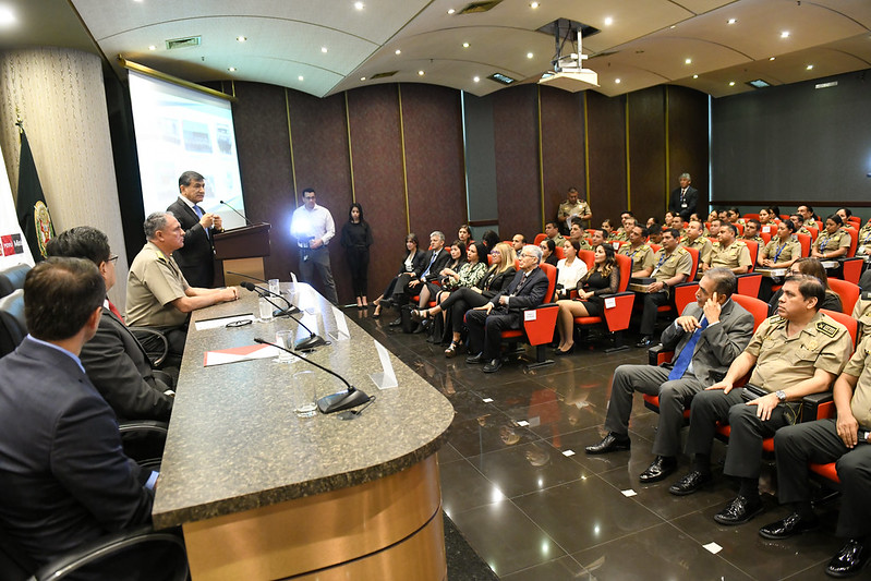 El ministro del Interior, Carlos Morán, presidió hoy la ceremonia de premiación del III Concurso Nacional “Mi Comisaría, Mi Orgullo 2019”.