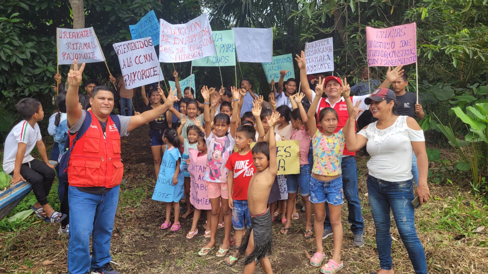 Ministerio de Vivienda inaugura obra de agua y saneamiento en comunidad nativa Payorote de Loreto