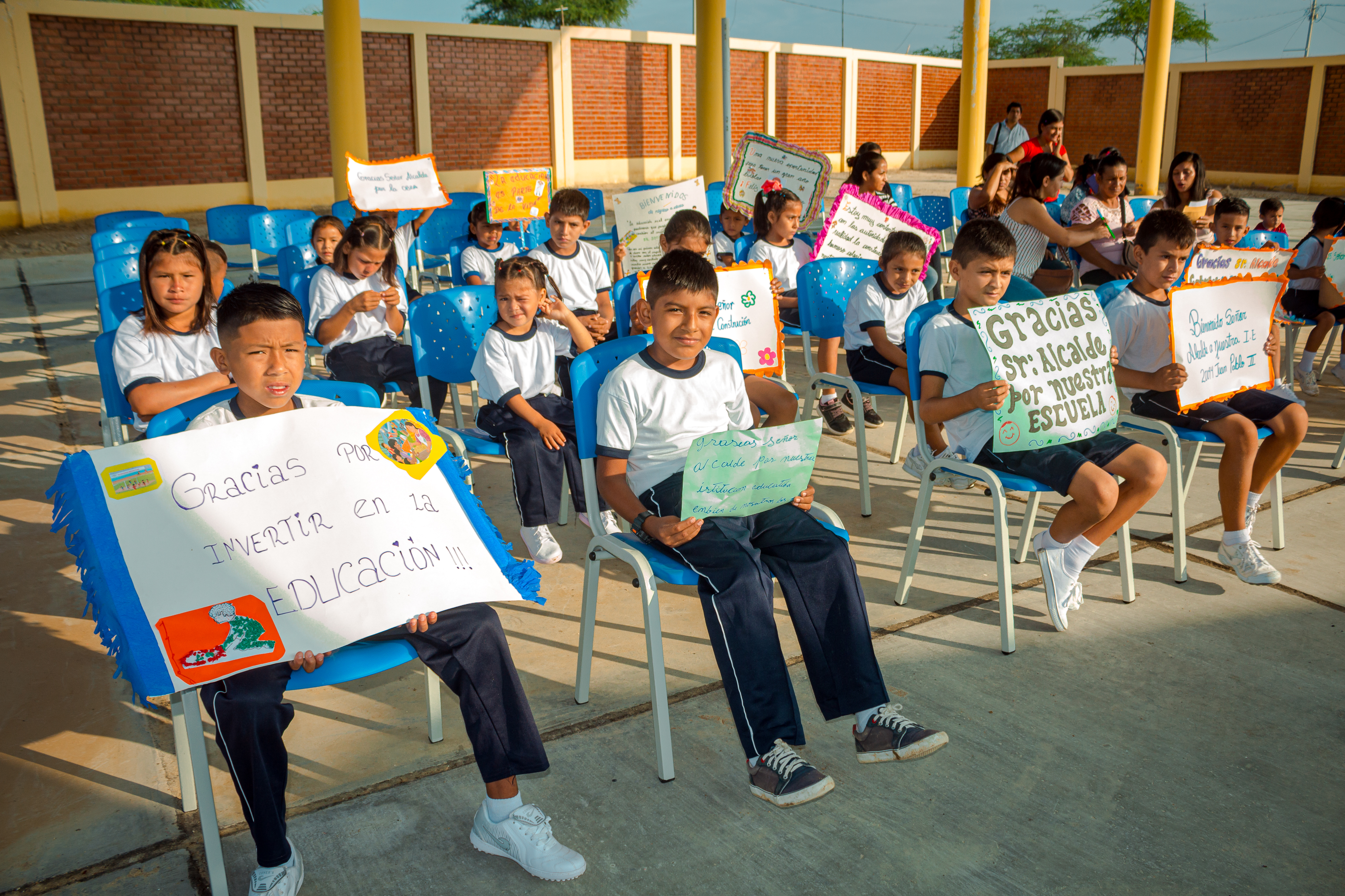 Inauguración de la institución educativa N° 20094 Juan Pablo II – Cieneguillo Sur