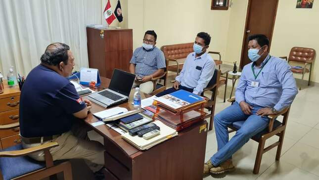 EN LAS OFICINAS DE INDECI PIURA