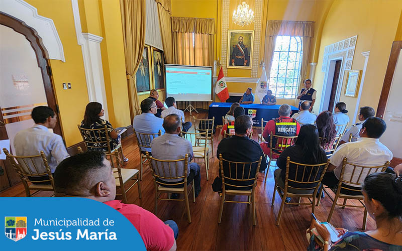 Gerencia de Seguridad Ciudadana ⛑️ mantiene reuniones permanentes con el equipo de la Gerencia de Sostenibilidad, la 🚓 Policía Nacional y los 🚒 Bomberos del distrito