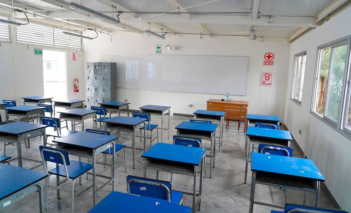 Escuelas Bicentenario entrega escuelas temporales a comunidades educativas del Paquete Piloto