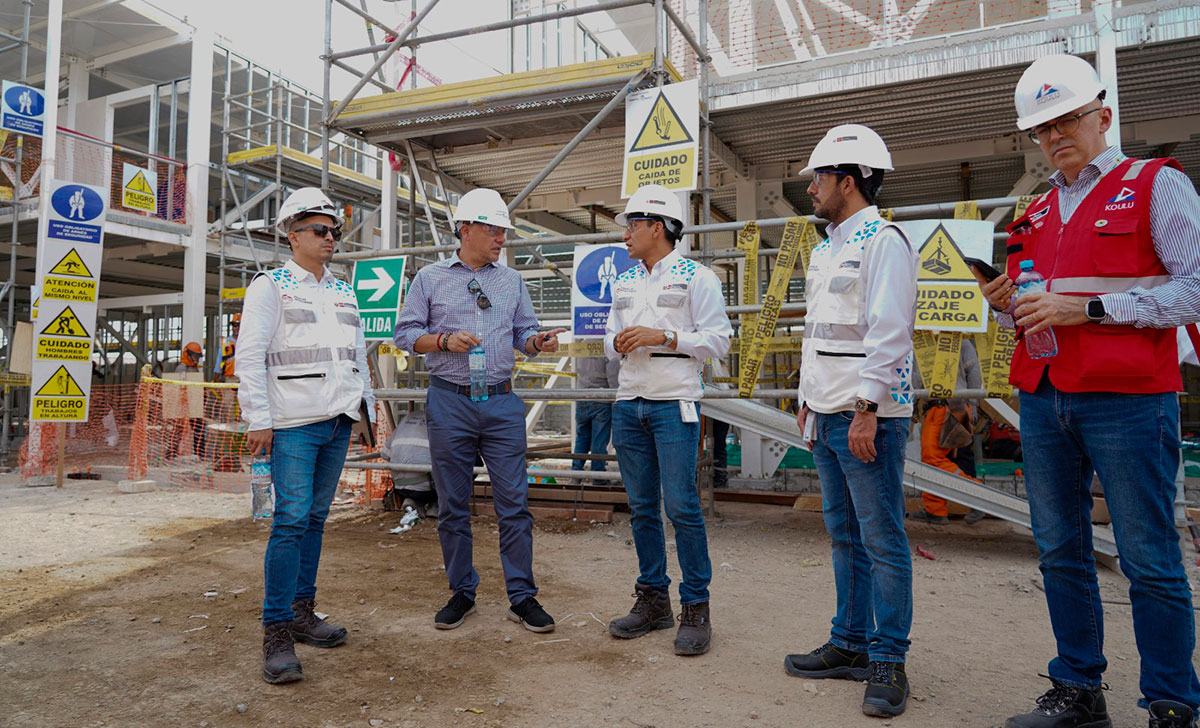 Inspeccionamos obras de las IIEE 7207 Mariscal Ramón Castilla y Javier Heraud en San Juan de Miraflores