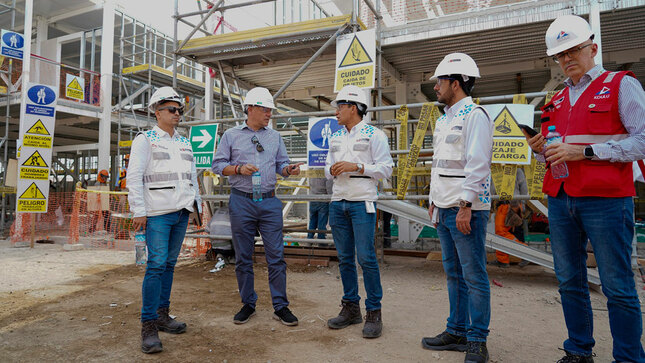 Inspeccionamos obras de las IIEE 7207 Mariscal Ramón Castilla y Javier Heraud en San Juan de Miraflores