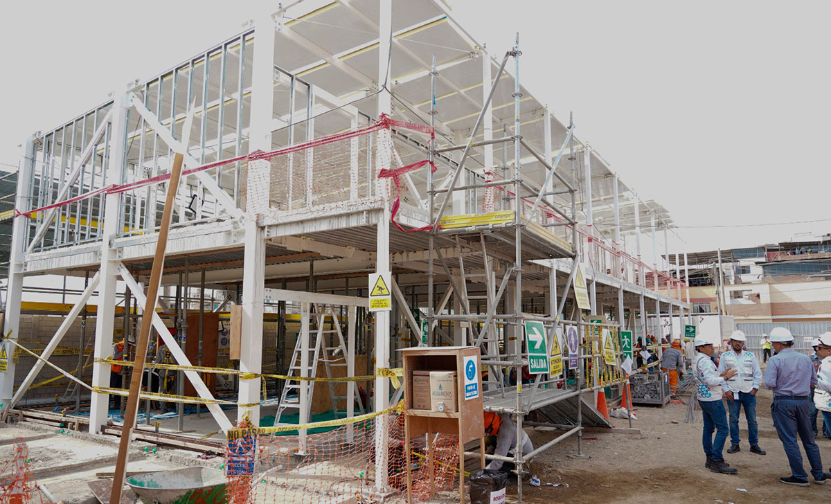 Inspeccionamos obras de las IIEE 7207 Mariscal Ramón Castilla y Javier Heraud en San Juan de Miraflores