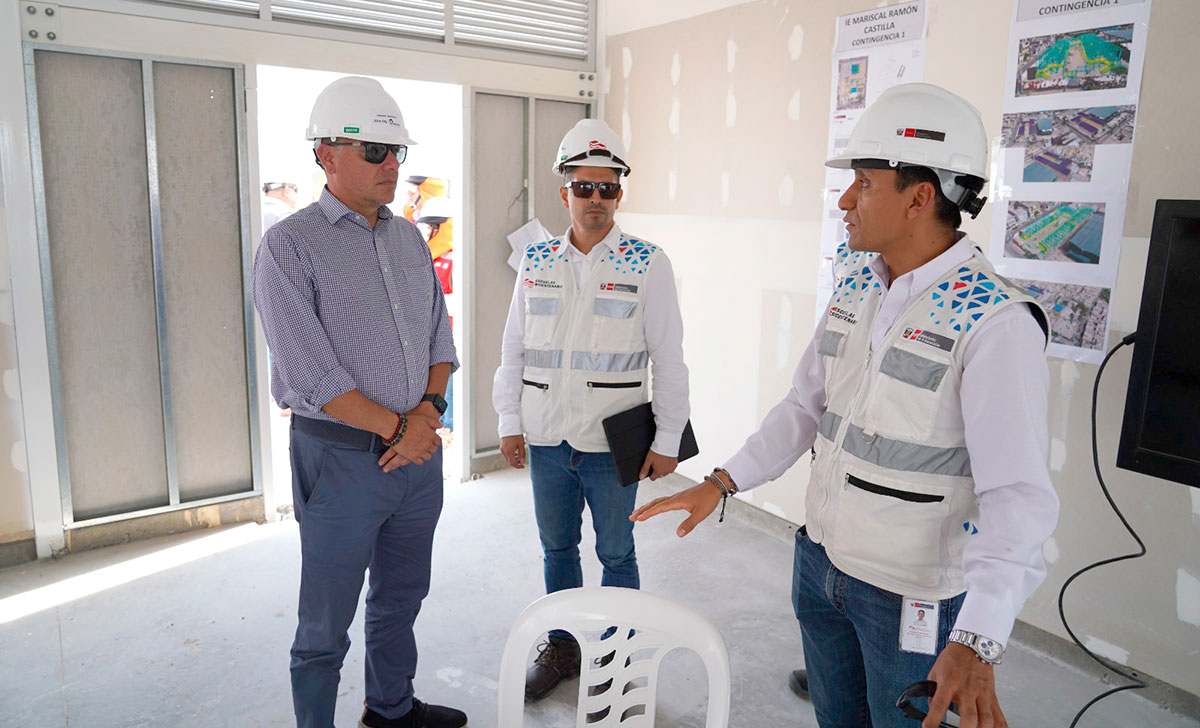 Inspeccionamos obras de las IIEE 7207 Mariscal Ramón Castilla y Javier Heraud en San Juan de Miraflores