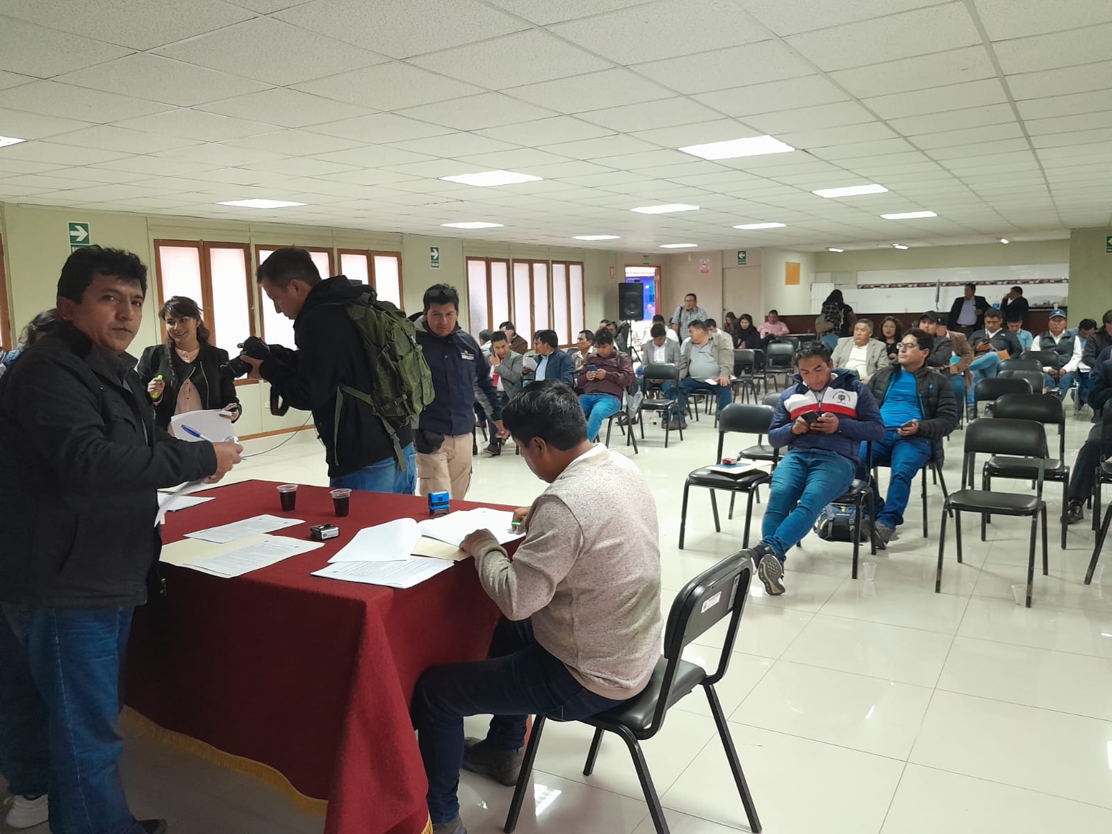 firma importante convenio con el Gobierno Regional de Ancash.