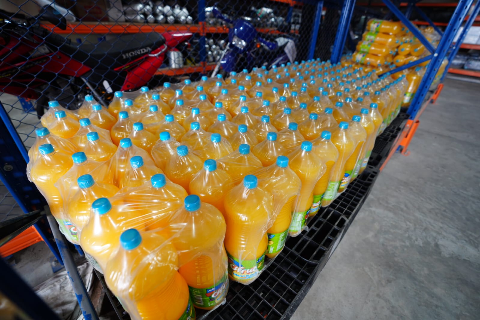 93 toneladas de alimentos y 20 toneladas de ropa dispone el GORE para personas damnificadas