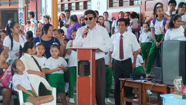 APERTURAN AÑO ESCOLAR EN I.E. 14783 CON ASISTENCIA DE REPRESENTANTE DE LA MUNICIPALIDAD DE SULLANA