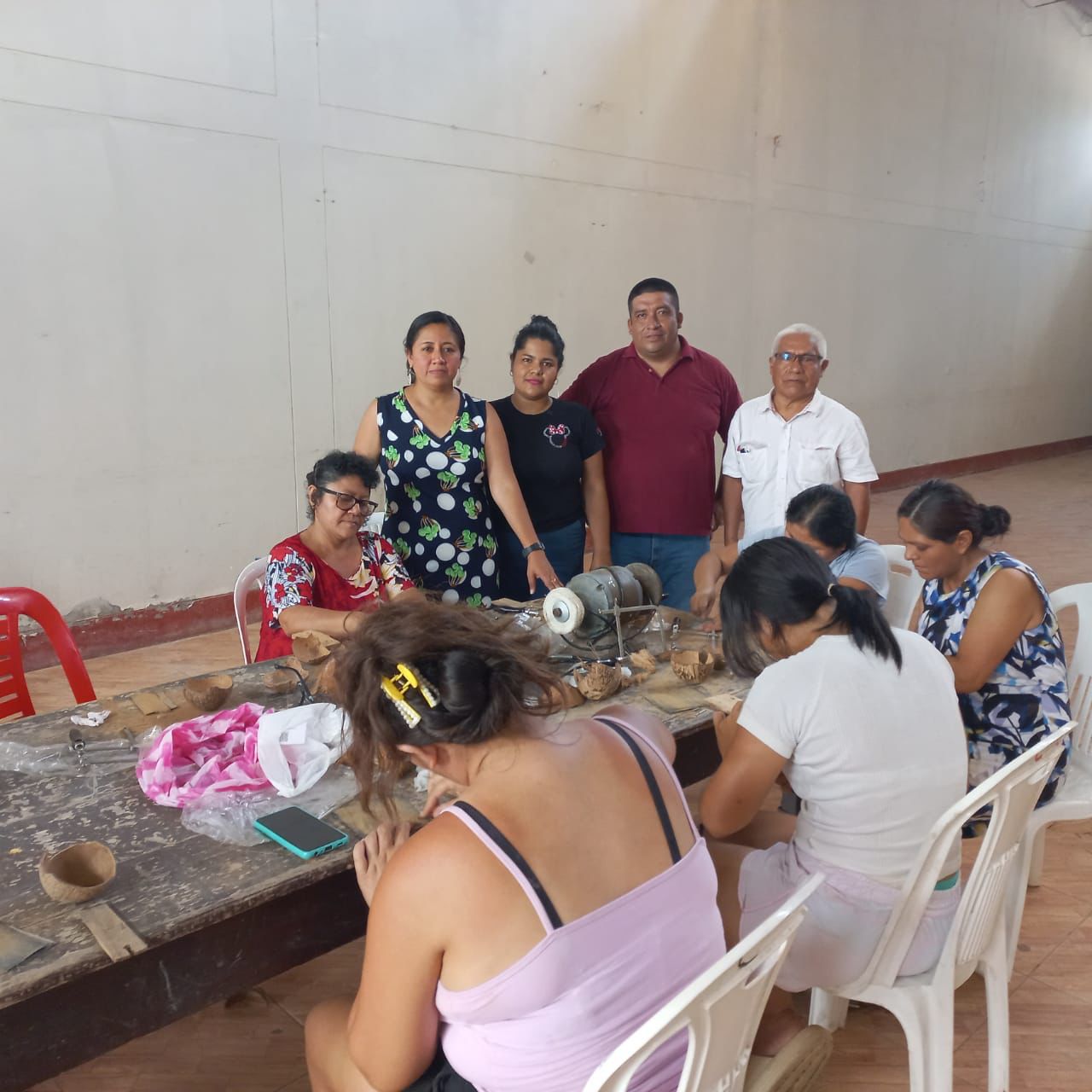 MUNICIPALIDAD PROVINCIAL DE SULLANA REALIZA TALLER ARTESANAL EN CÁSCARA DE COCO