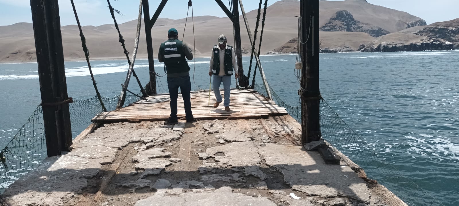 Entrega madera SERFOR a Agro Rural