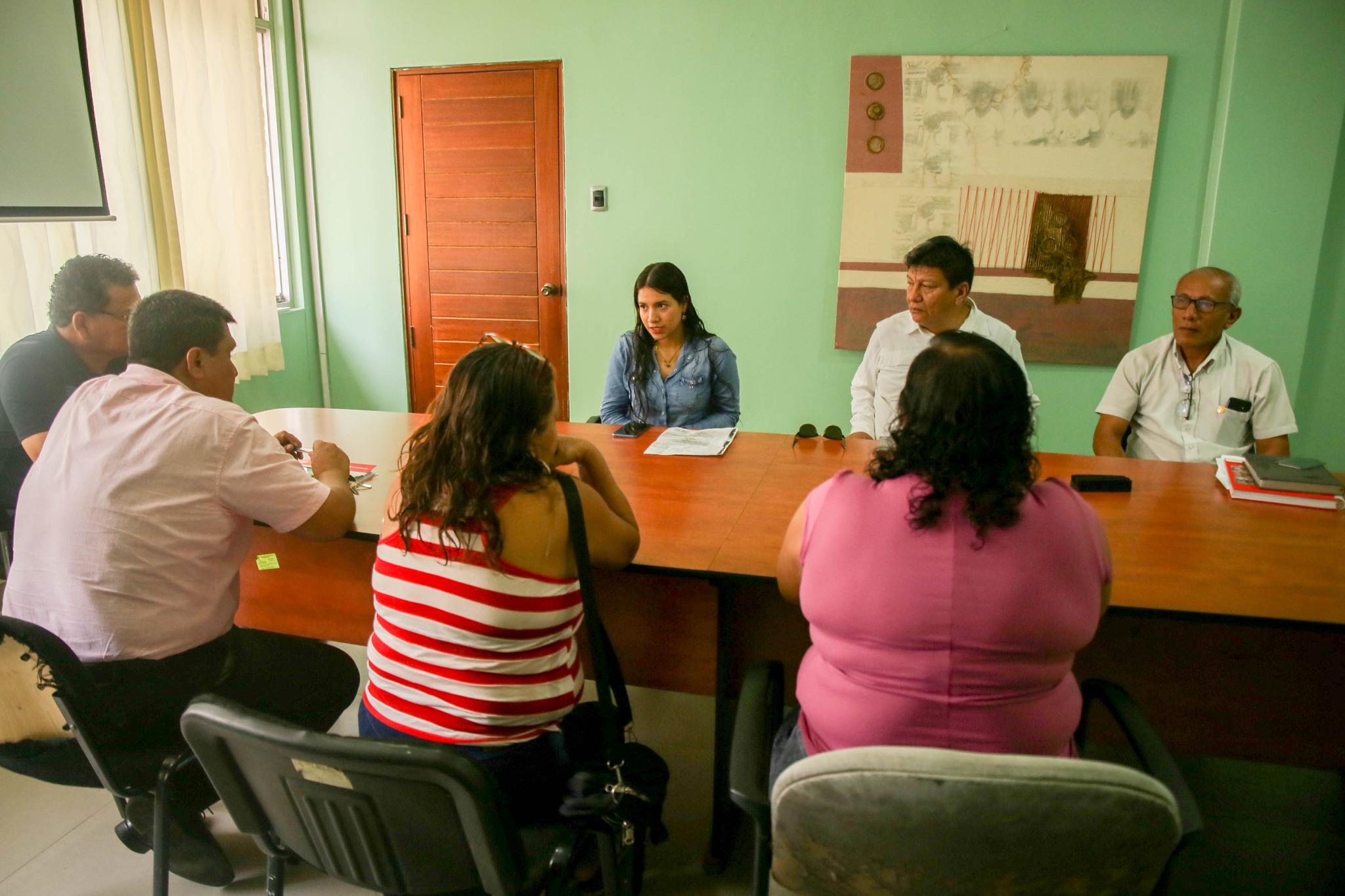 MUNICIPALIDAD ATIENDE PEDIDO DE INSTITUCIÓN EDUCATIVA JOSÉ CARDÓ