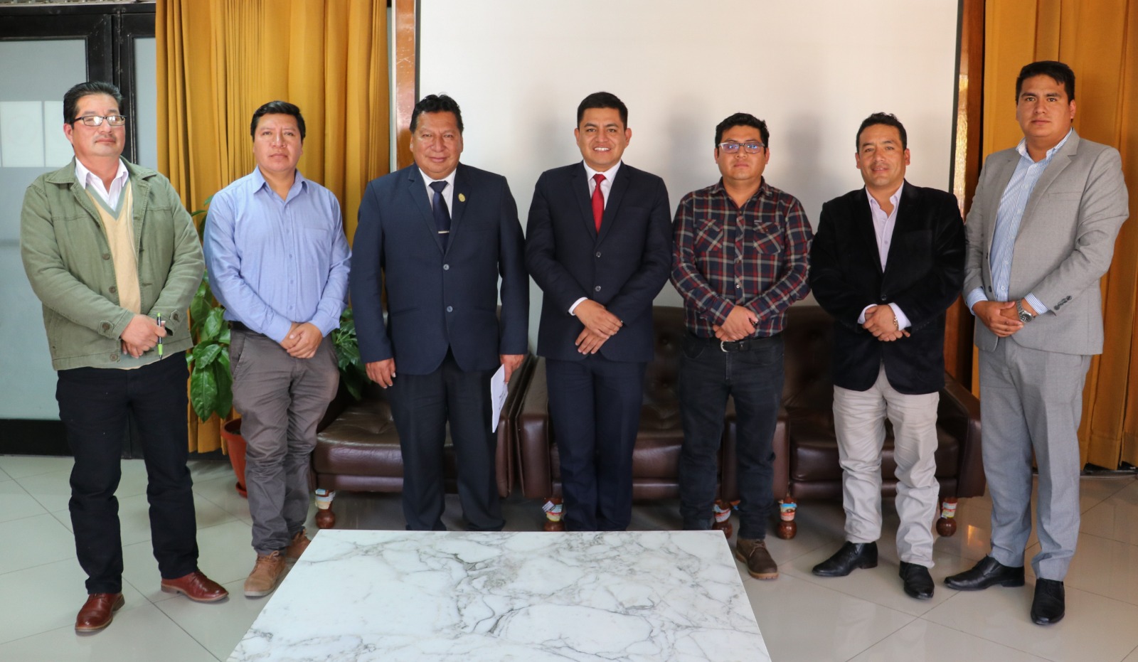 El alcalde Dennys Cuba Rivera presidió la Sesión Ordinaria del Comité Directivo del Instituto Vial Provincial, en la que aprobaron el balance de estados financieros y la memoria anual del 2022.