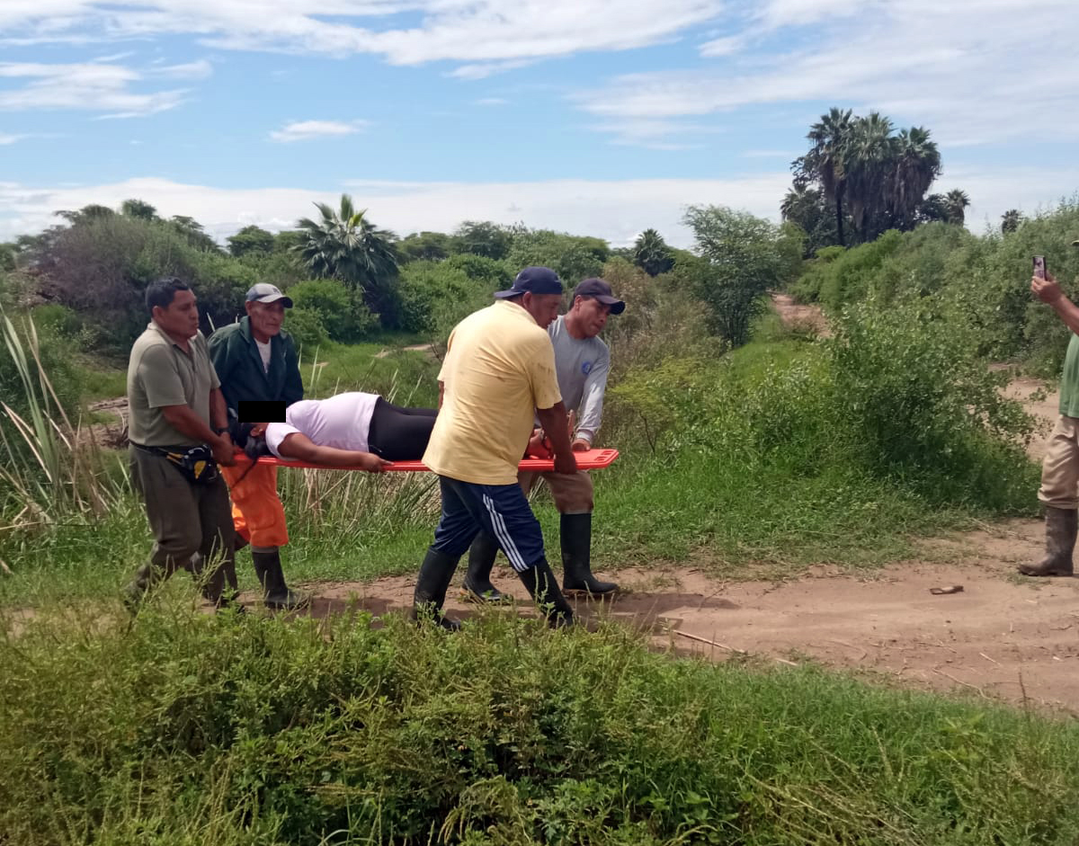 Salvan a embarazada de alto riesgo aislada por lluvias