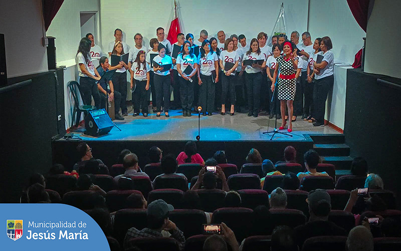 La Municipalidad de Jesús María organizó una noche cultural musical 🎼