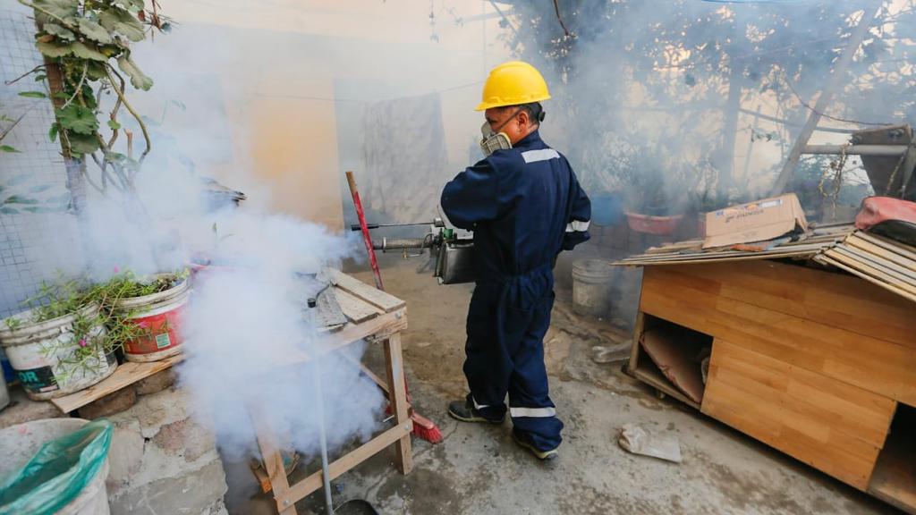 Minsa fumiga más de 700 viviendas del distrito de Lurigancho-Chosica