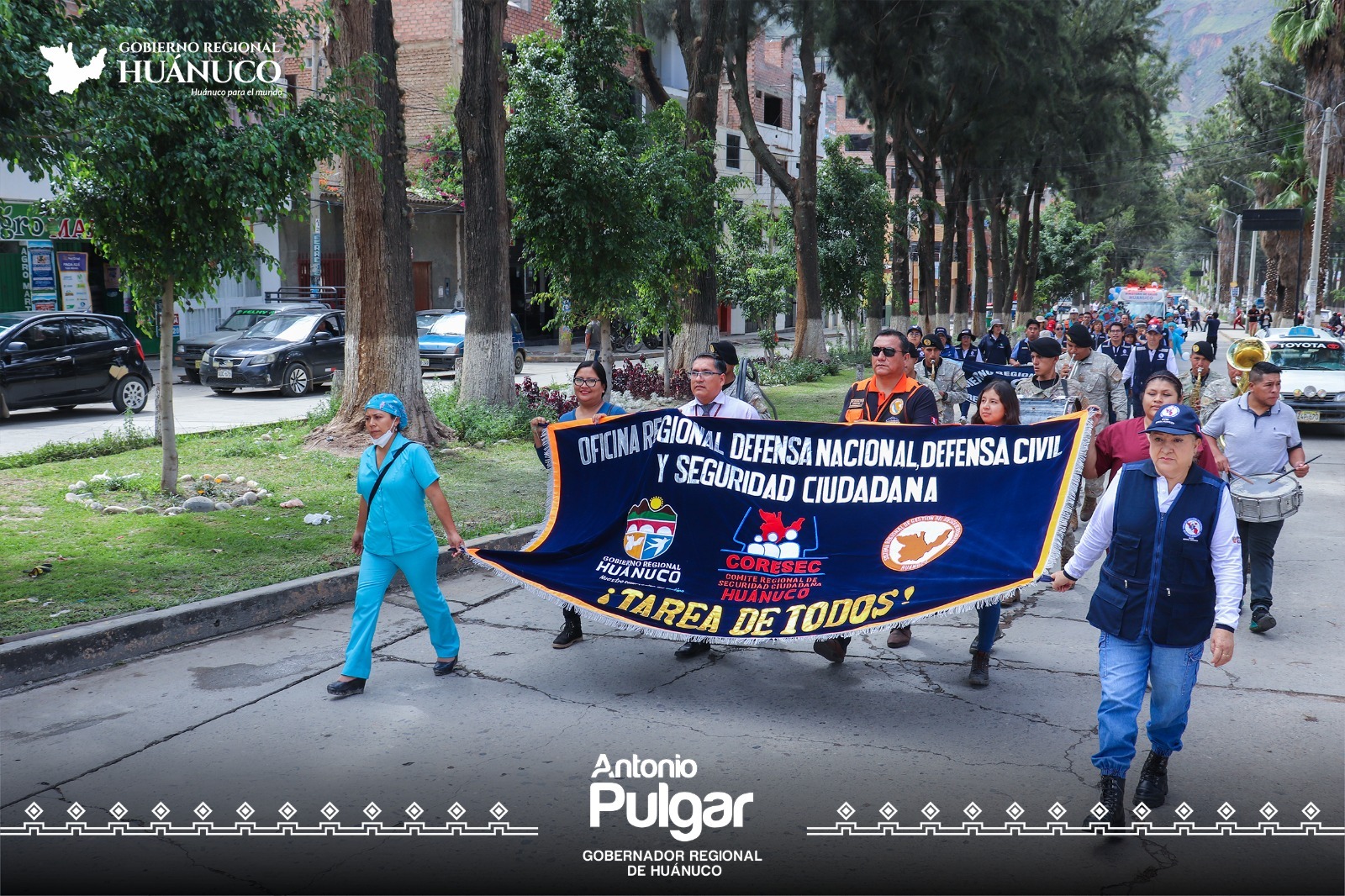 Las diferentes delegaciones recorrieron las principales calles de Huánuco, exhortando a la ciudadanía a participar en el ejercicio.