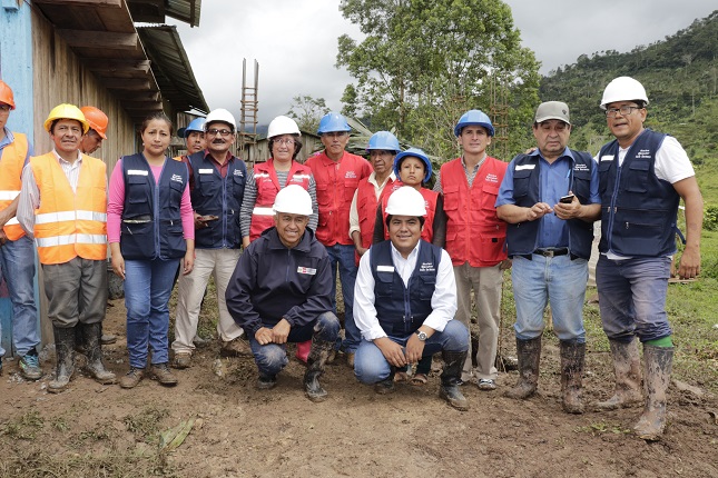 Agua y Saneamiento para el caserío Valle Hermoso 