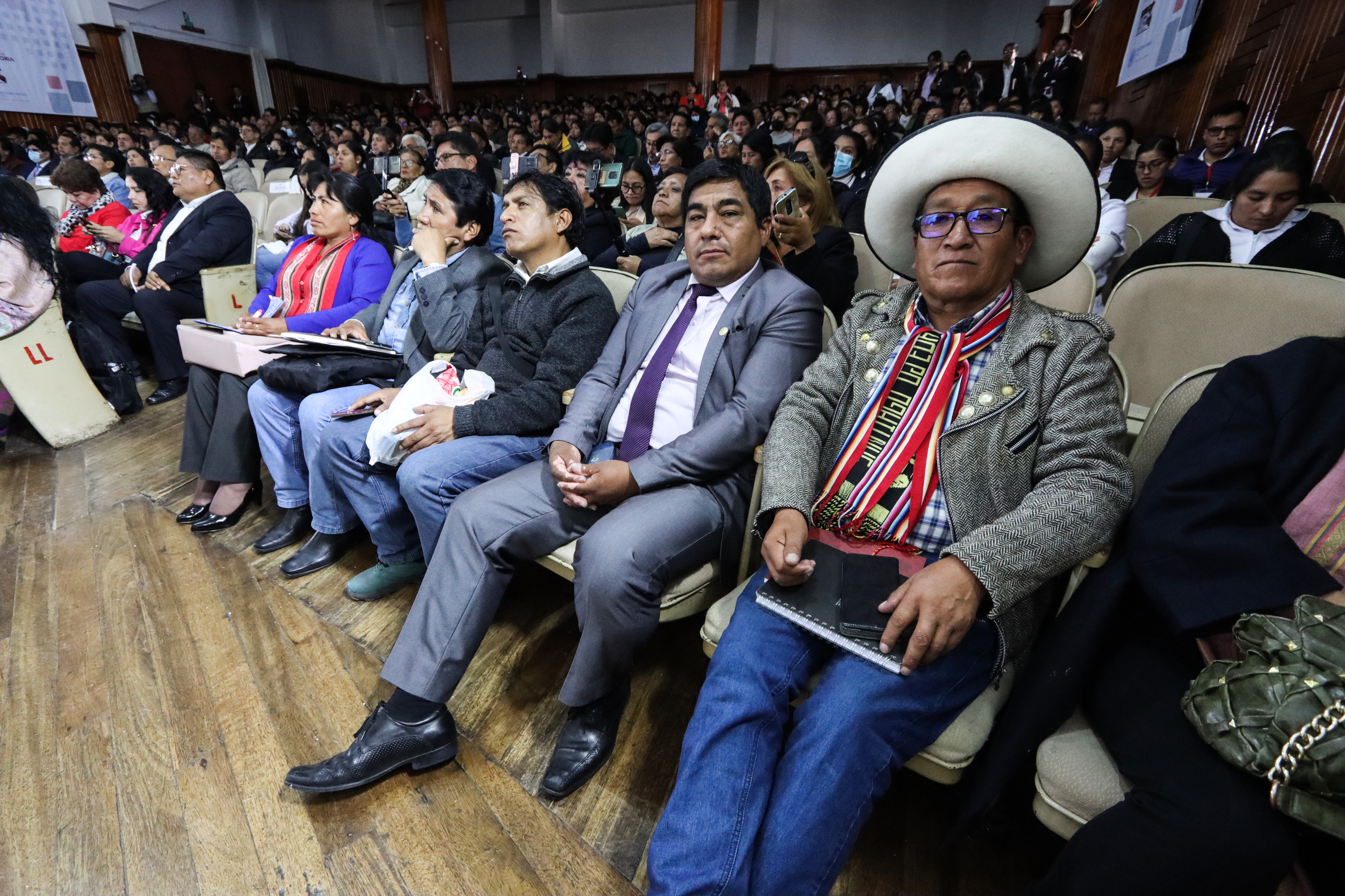 Consejeros regionales de Cusco también participaron de la cumbre