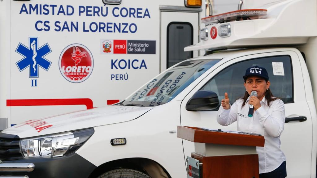 Minsa y Koica entregan cinco ambulancias rurales y urbanas a región Loreto