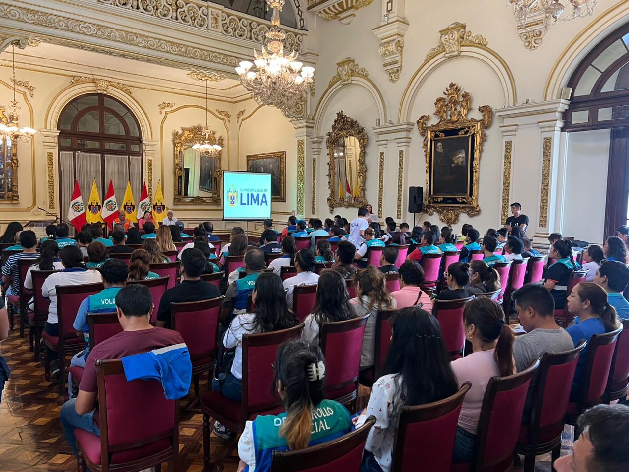 MVCS fortalece capacidades de equipos de la Municipalidad de Lima para mejorar empadronamiento de población afectada por emergencias