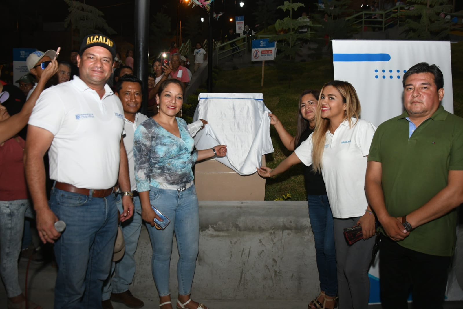 Con los regidores