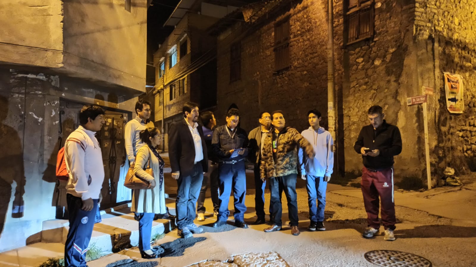 Electrocentro instalará luminarias LED en el distrito de San Juan Bautista, Ayacucho.