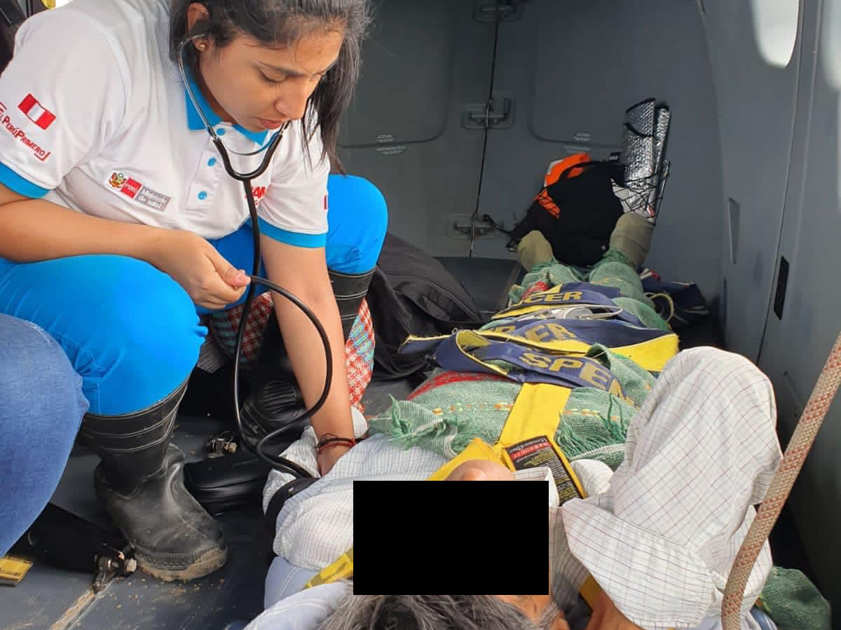 Adulto mayor de Cañaris fue trasladado de emergencia a Chiclayo por puente aéreo.