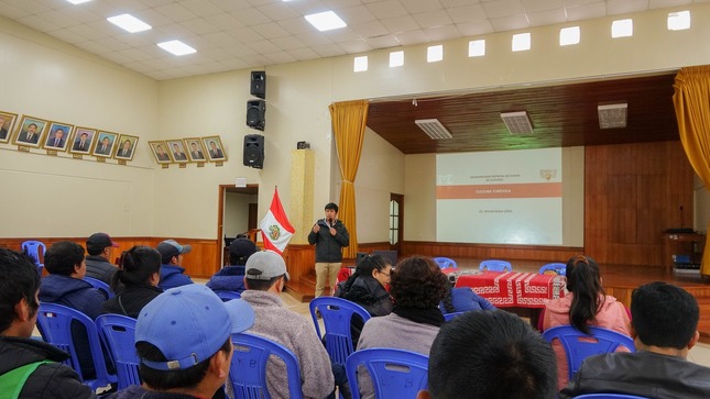 𝗖𝗔𝗣𝗔𝗖𝗜𝗧𝗔𝗖𝗜Ó𝗡 𝗔 𝗟𝗢𝗦 𝗠𝗢𝗧𝗢𝗧𝗔𝗫𝗜𝗦𝗧𝗔𝗦 𝗬 𝗔𝗥𝗧𝗘𝗦𝗔𝗡𝗢𝗦 𝗗𝗘 𝗖𝗛𝗔𝗩Í𝗡 𝗗𝗘 𝗛𝗨Á𝗡𝗧𝗔𝗥