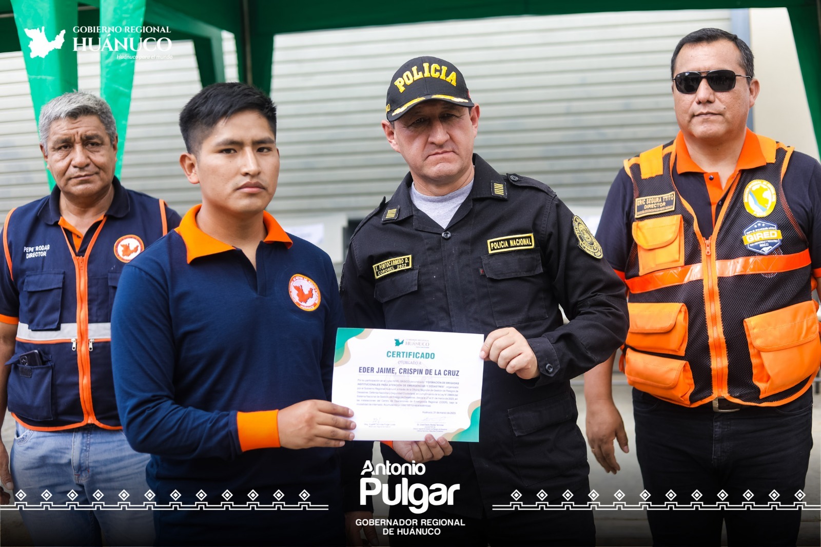28 profesionales se graduaron como brigadistas para atender emergencia y desastres