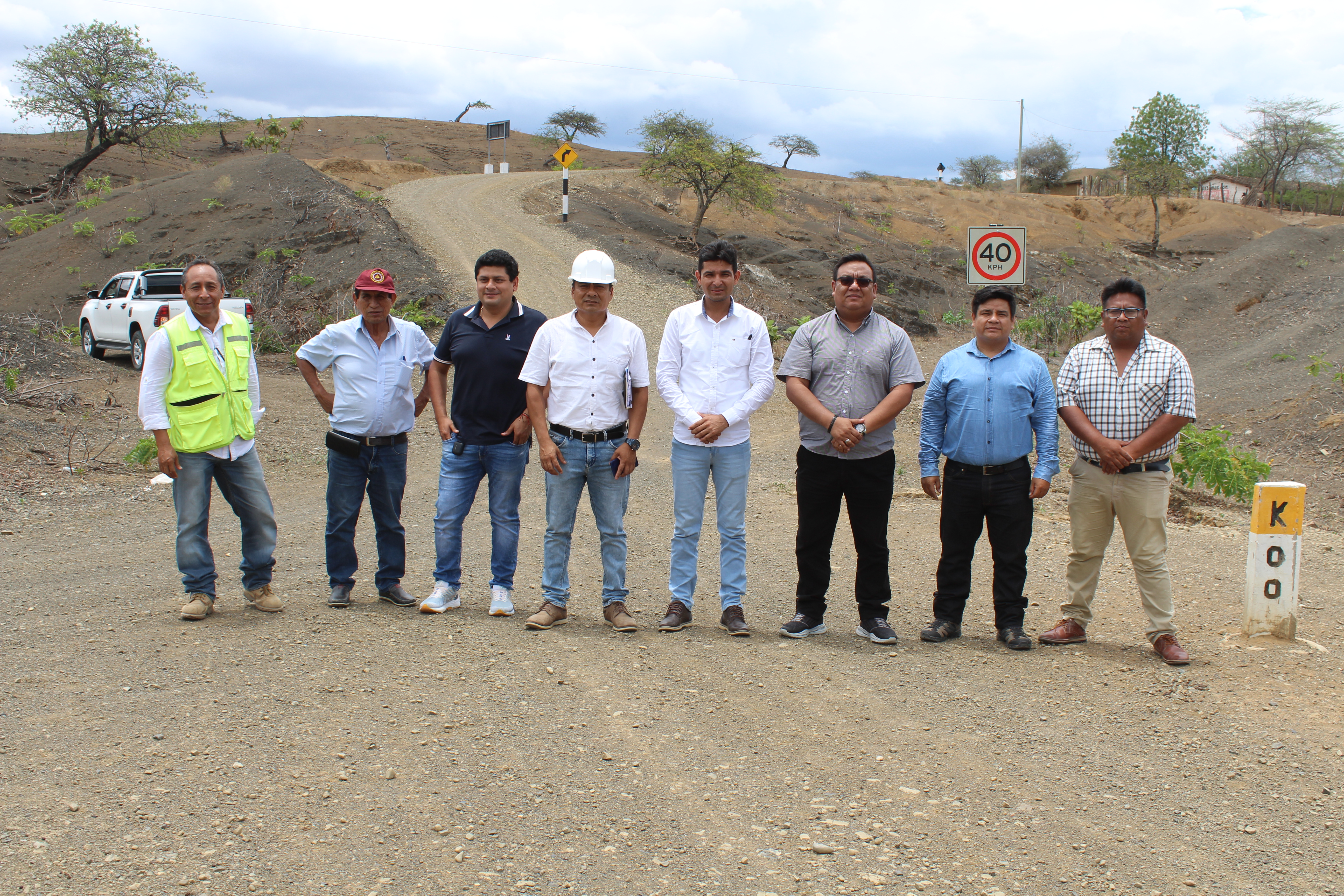 Se consiguió financiamiento para la Ejecución de vía asfaltada de Venados – Horquetas y de Pilares – Jabonillos ante la subregión de obras.