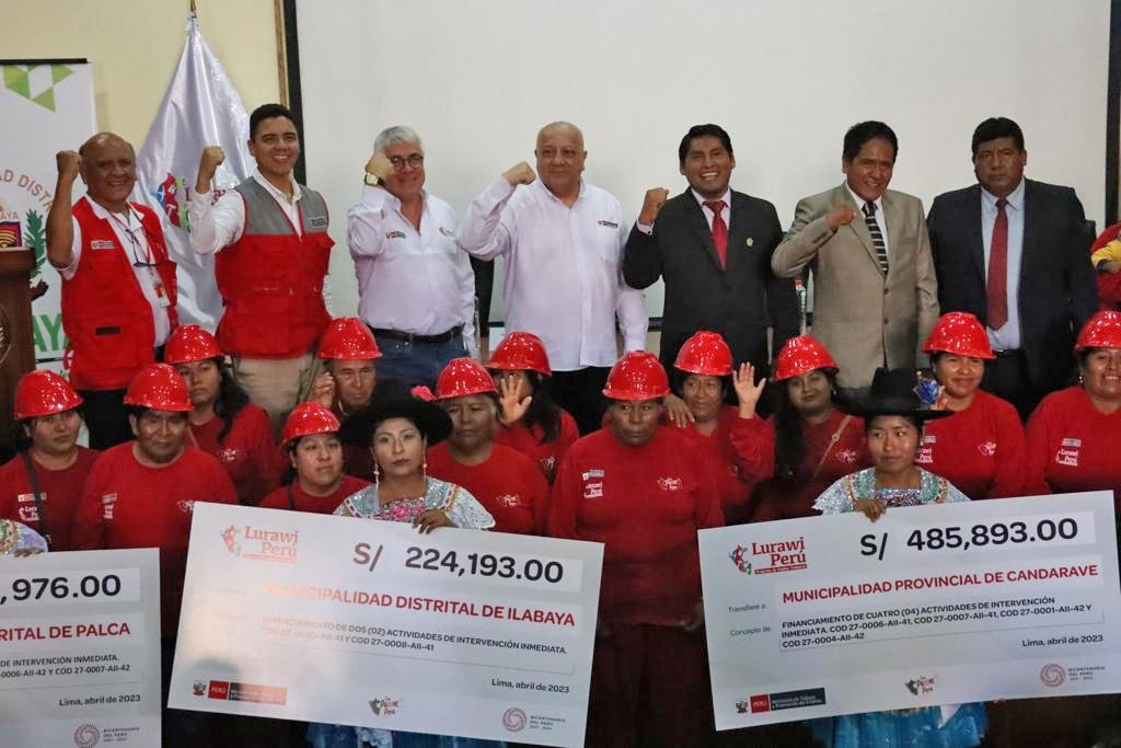 ministro Alfonso Adrianzén inaugura Feria del Empleo en la provincia de Jorge Basadre