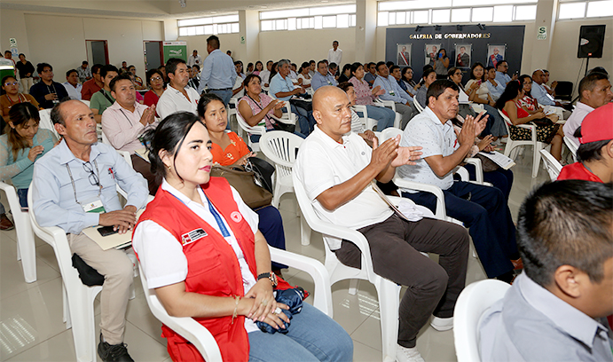 I Encuentro enfocado a implementar la estrategia ponte en #ModoNiñez en Huacho