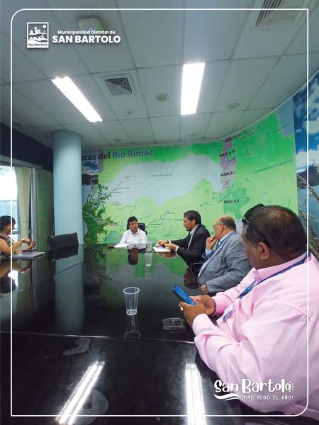 donde trataron temas relacionados al apoyo de agua potable para la Zona Este del distrito, as铆 como la dotaci贸n de agua residual para riego de 谩reas verdes para tener nuevamente hermoso nuestro San Bartolo, entre otros temas.
