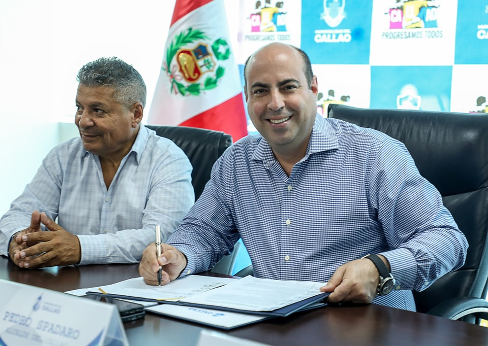 El alcalde Pedro Spadaro firmó un convenio de cooperación institucional con el presidente de la Beneficencia Pública del Callao