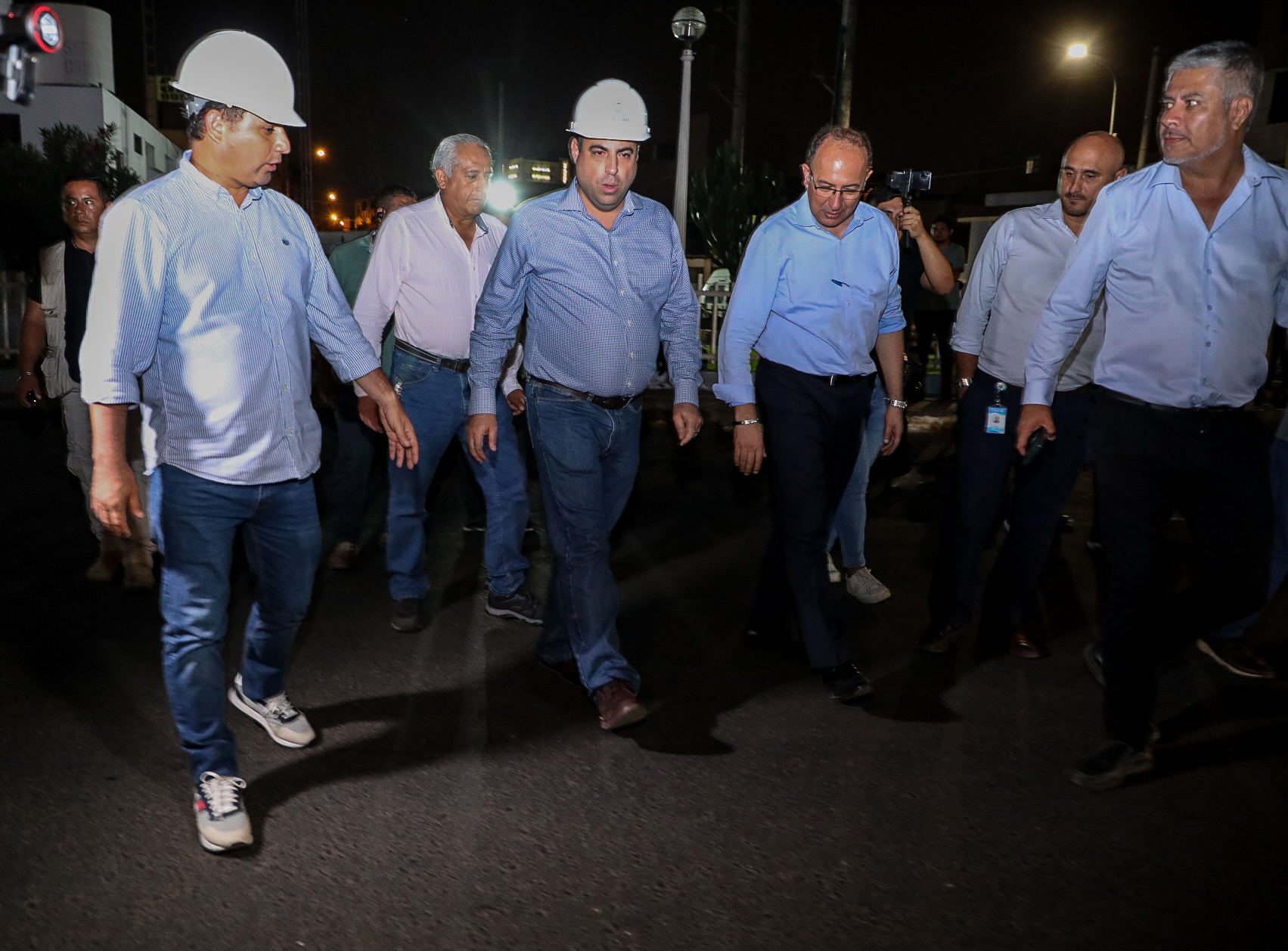 Trabajando con el pie en el acelerador, la autoridad chalaca inspeccionó los trabajos de refacción y mejoramiento integral de esta importante vía del Callao.