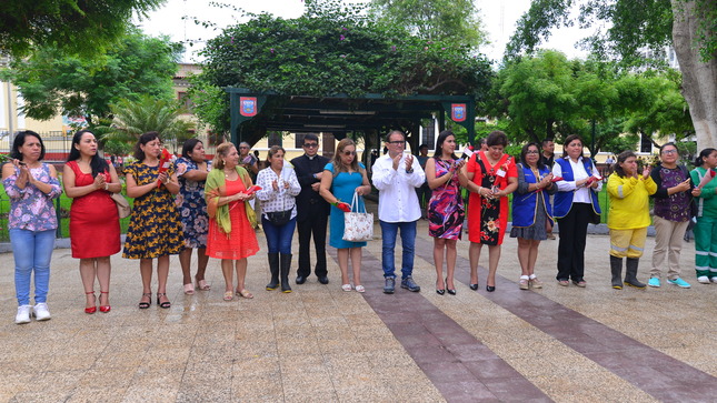 Las autoridades se unieron en pleno para rendir homenaje a las mujeres piuranas