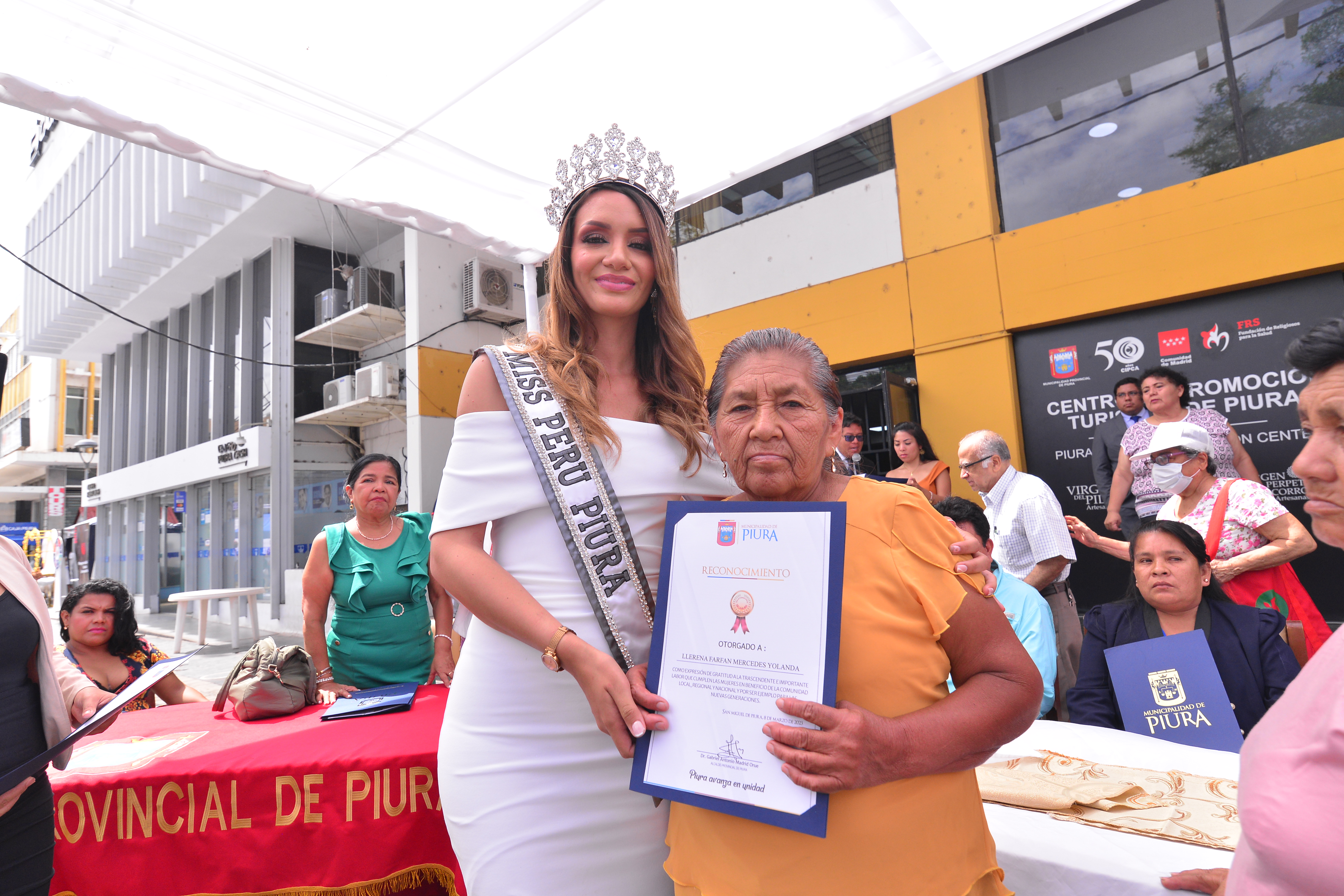 La Miss Piura se unió a los reconocimientos