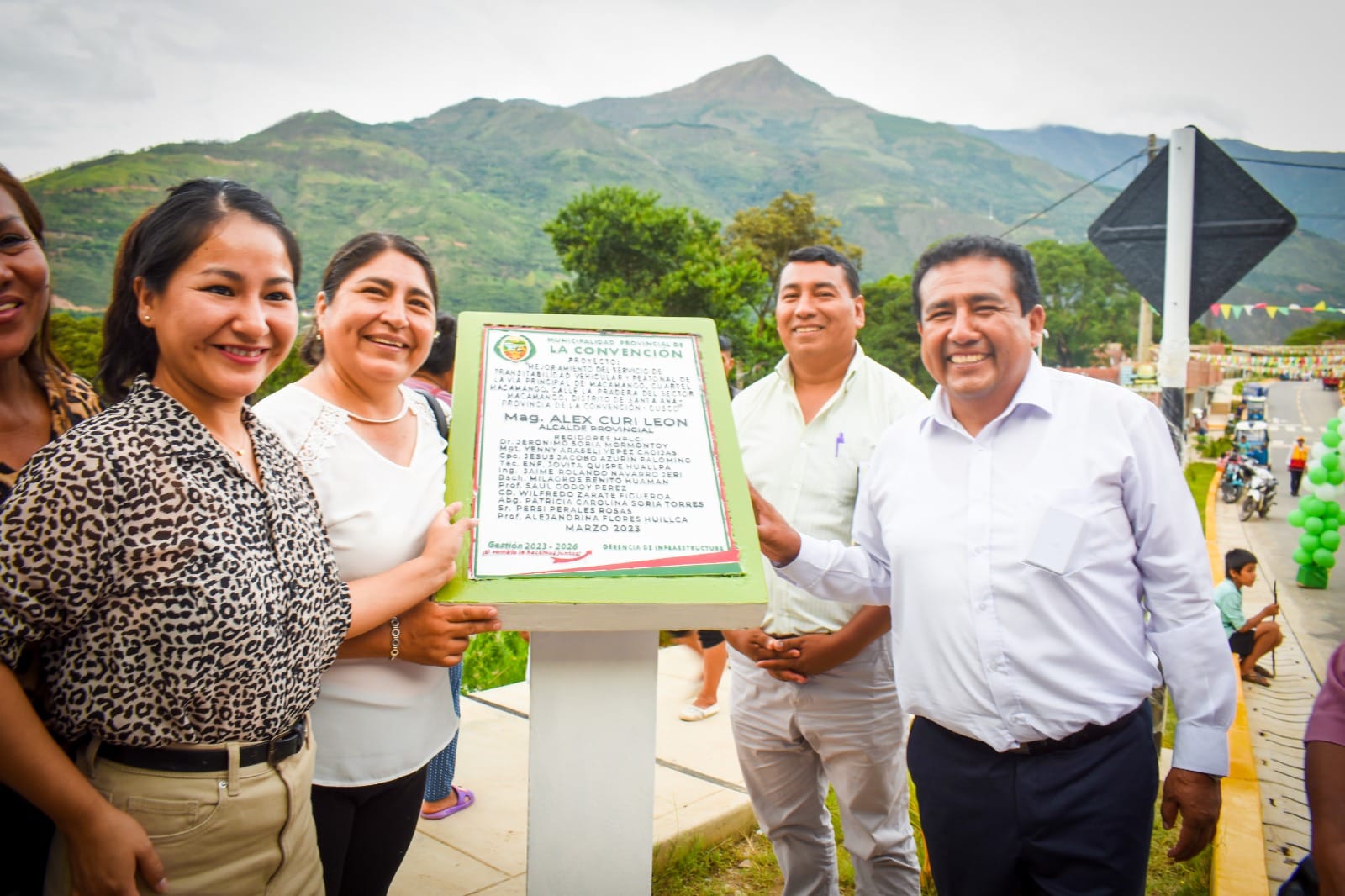 Inauguran asfaltado de vía principal de Macamango
