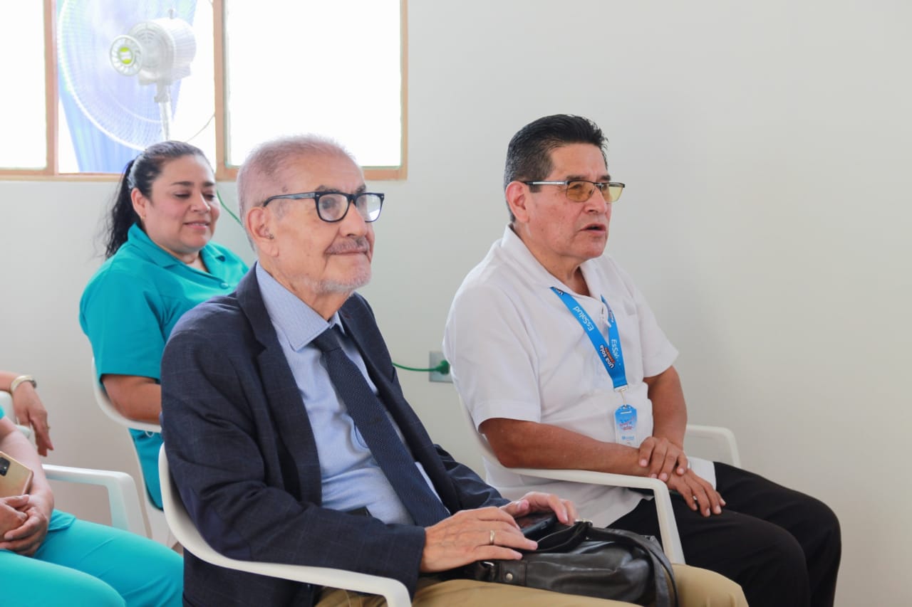 Actividad contó con la presencia del fundador y socio del policlínico