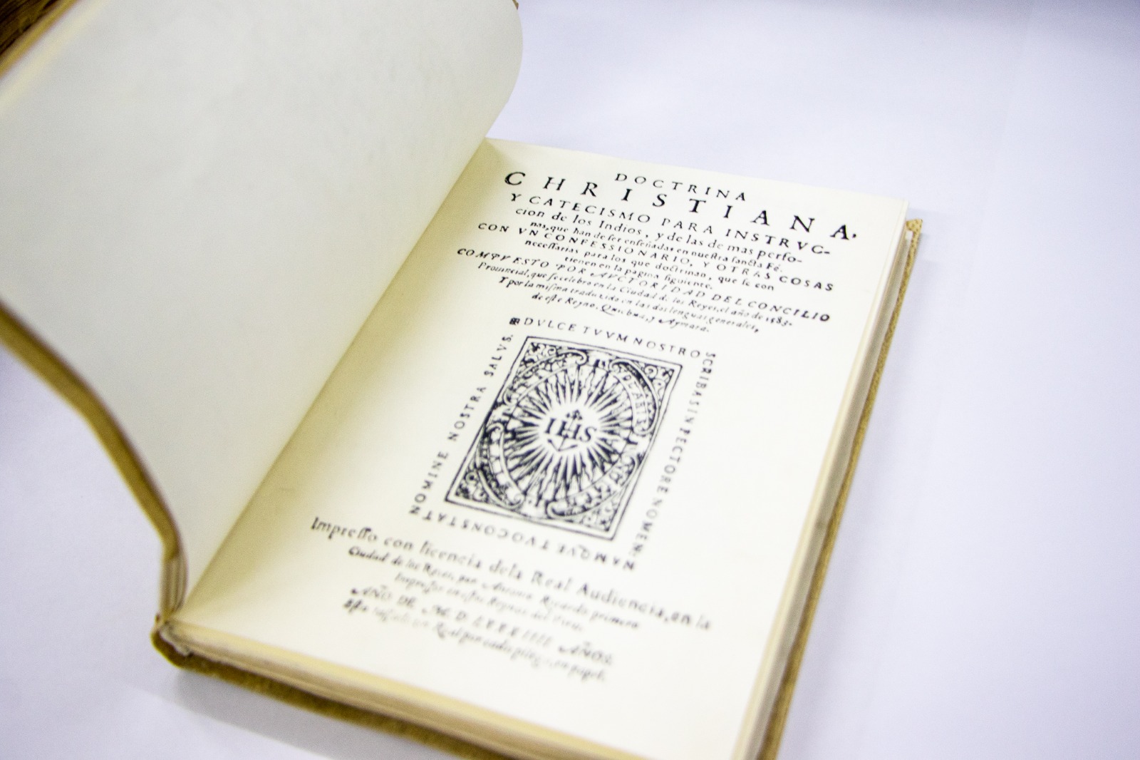 Ministerio de Cultura protege las biblias políglotas más importantes del siglo XVI europeo como Patrimonio Cultural de la Nación