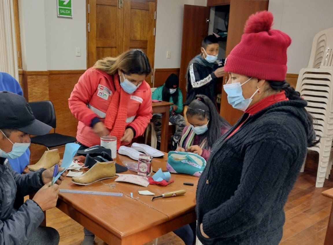 MTPE capacitará a 1,250 personas de zonas rurales en generación del autoempleo
