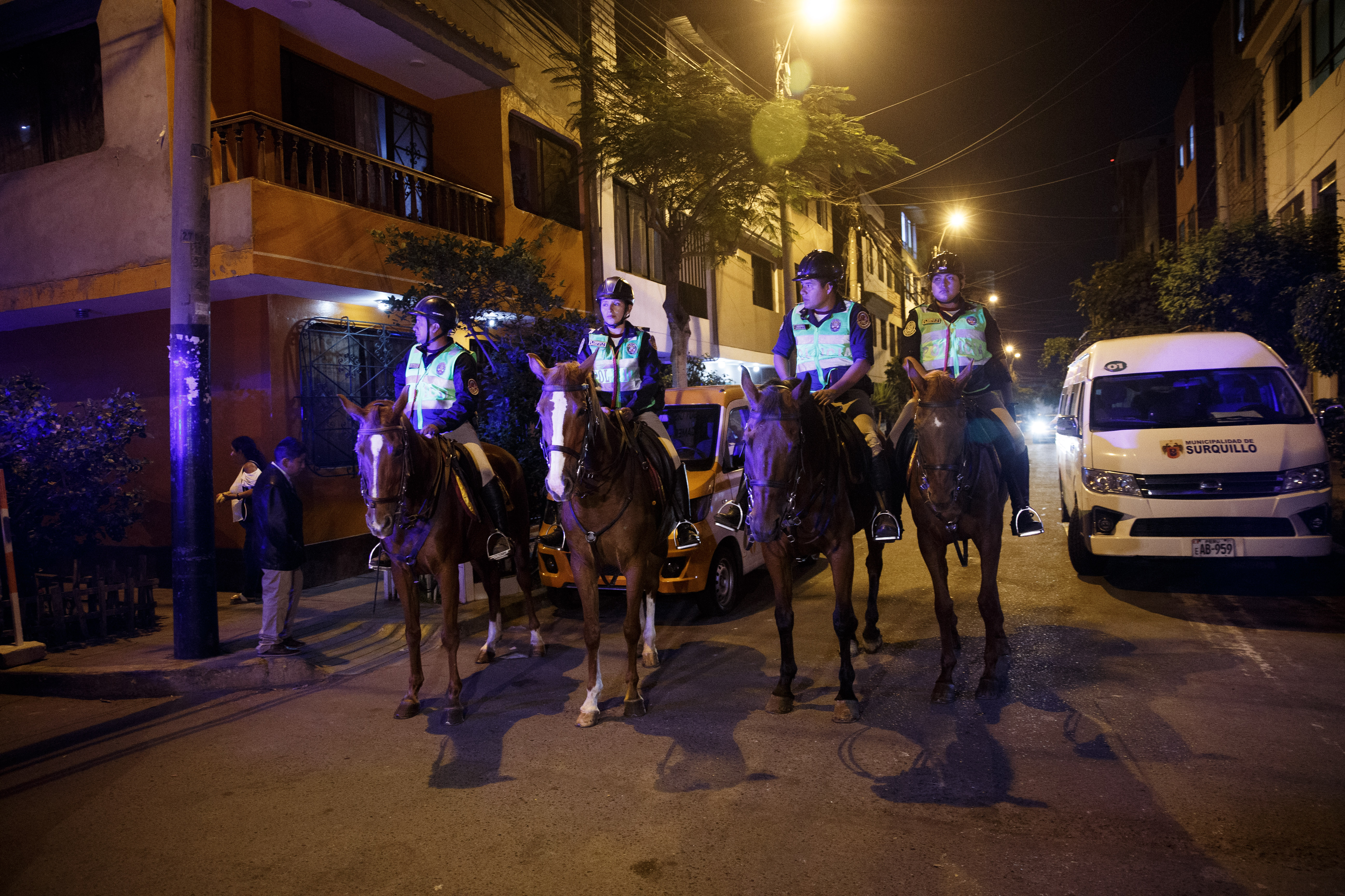 Trabajo articulado entre la Municipalidad de Surquillo y Policía Nacional desplegó más de 150 efectivos de distintas unidades especializadas.