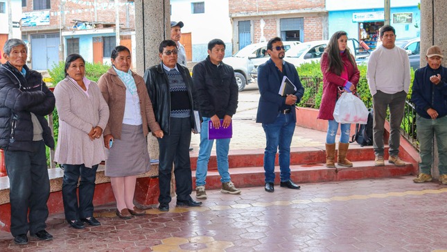 A fin de promover el mejoramiento genético del ganado bovino en nuestro distrito, la Municipalidad Distrital de Huamanguilla, a través de la Sub Gerencia de Desarrollo Económico y Gestión Ambiental llevó a cabo la reunión de coordinación para la intervención del proyecto vacuno- Huanta La Mar.