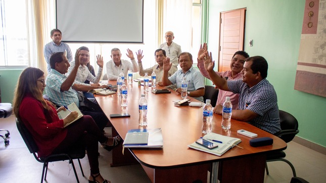 ALCALDE DE SULLANA ES ELEGIDO REPRESENTANTE DE LOS GOBIERNOS LOCALES ANTE AL CONSEJO DE RECURSO HÍDRICO CHIRA PIURA