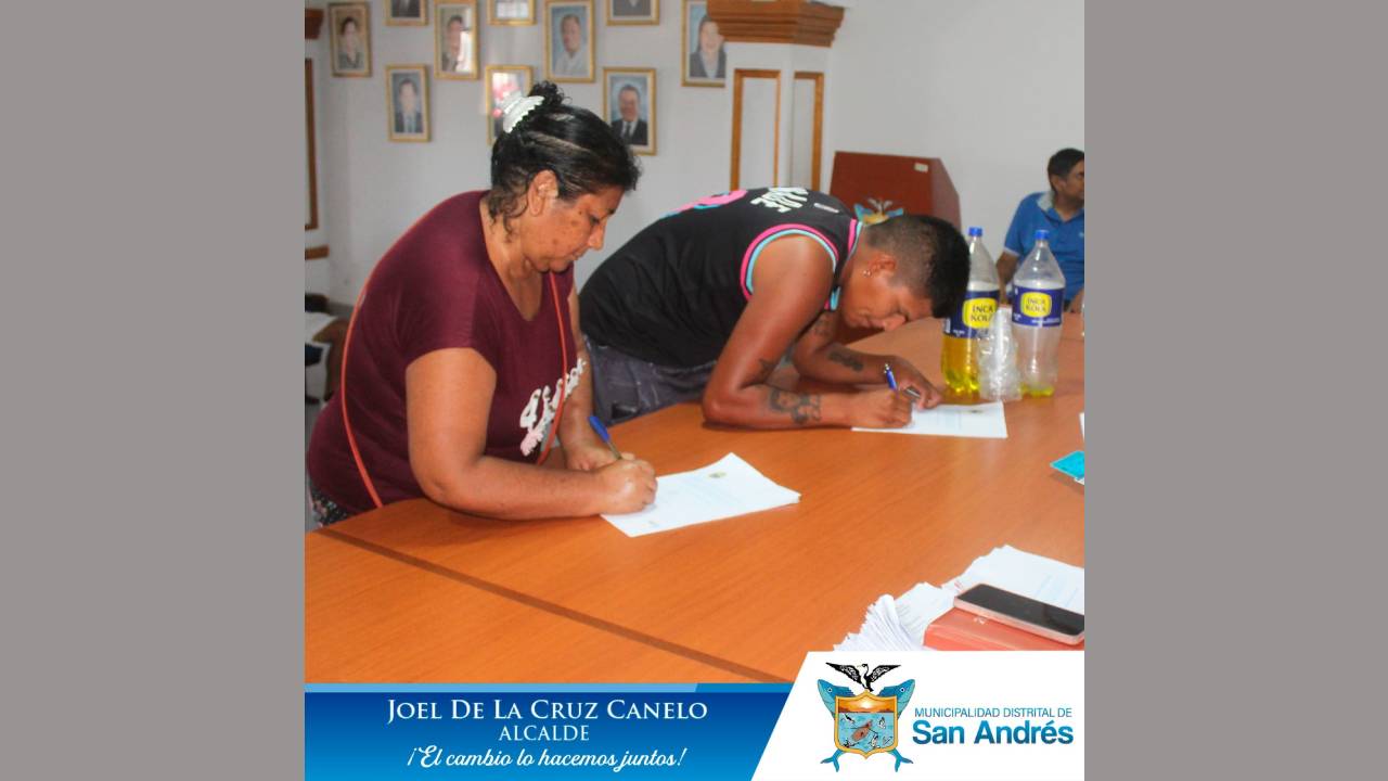 La Sub Gerencia De Transporte Víal Realizó La Entrega De Licencias De Conducir A Conductores De Vehículos Menores De Nuestro Distrito.
